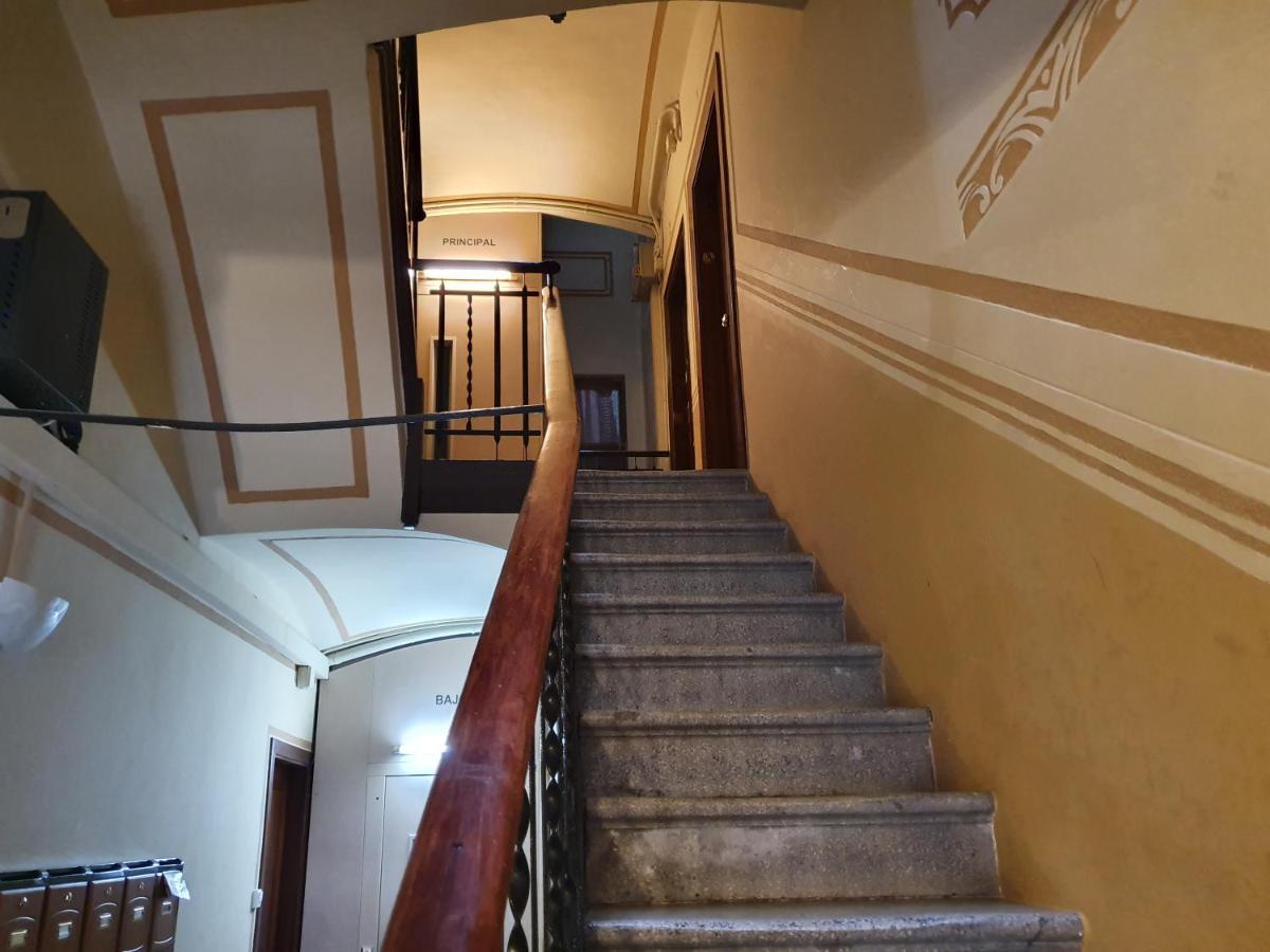 شقة Penthouse In Sagrada Familia برشلونة المظهر الخارجي الصورة