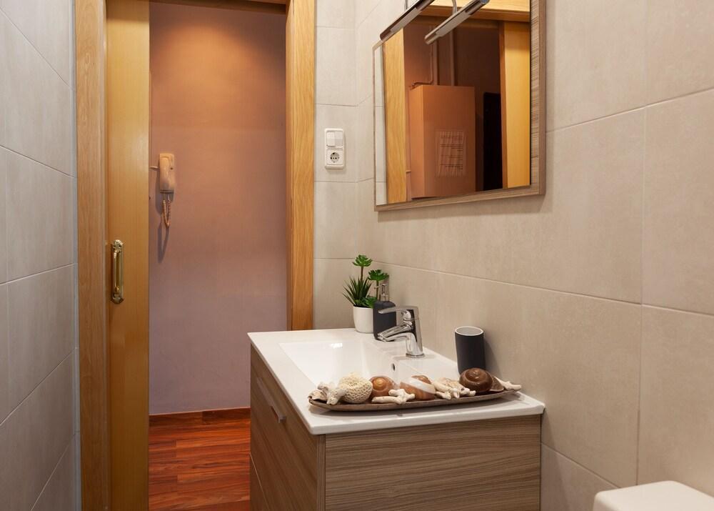 شقة Penthouse In Sagrada Familia برشلونة المظهر الخارجي الصورة
